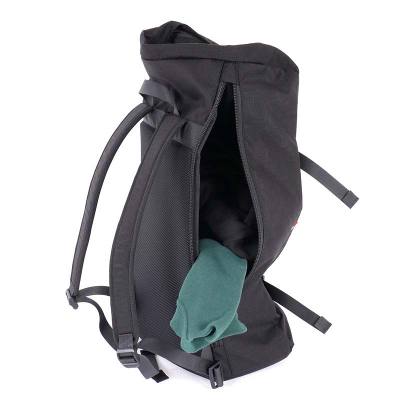 42022 brompton backpack 08