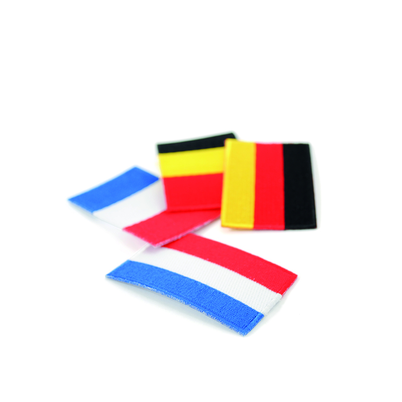 61002 Flagbadges 2 1
